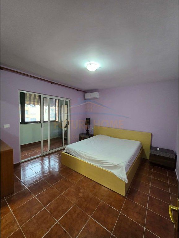 Rent, Apartment 3+1+2, Commune of Paris