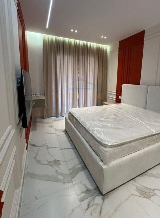 Qera, Apartament 1+1, Kompleksi Aura, Laprake...