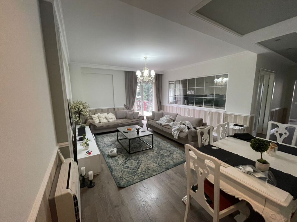 Rent Fz Dry Lake, 2+1+2+2 Parking