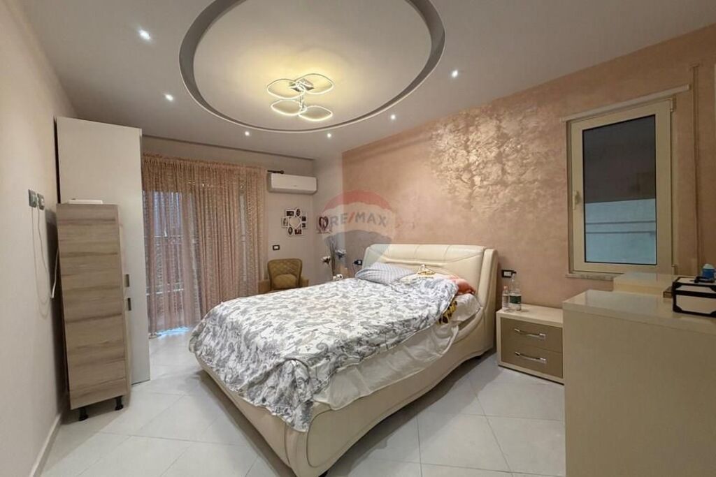 Apartment - For Sale - Muhamet Deliu Street, Tirana(ID: 530361015-308)