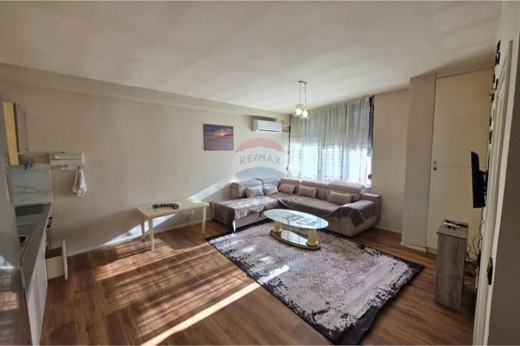 Apartment 1+1 for Rent in Lapraka