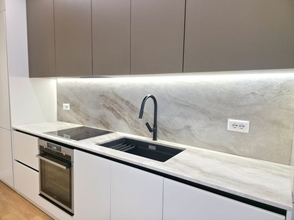 DUPLEX IN AFFITTO