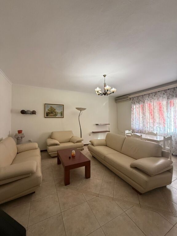 Apartment 2+1+2 for rent in Bllok