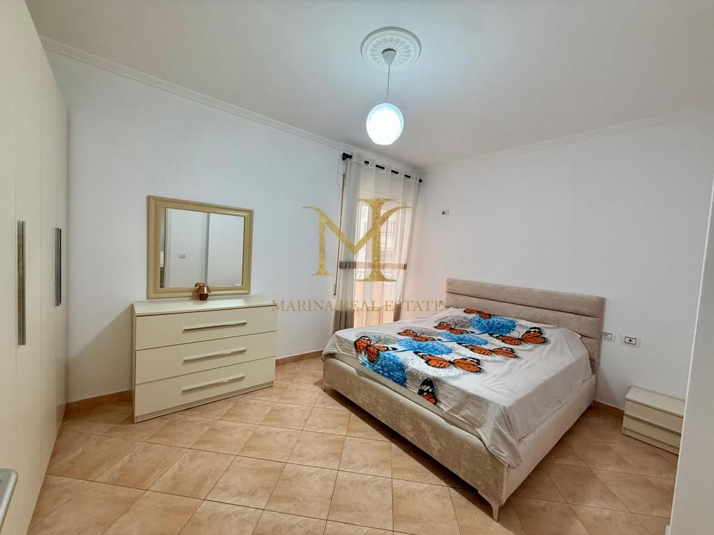 JEPET ME QERA APARTAMENT 1+1 NE PLAZH HEKURUDHA , DURRES !!