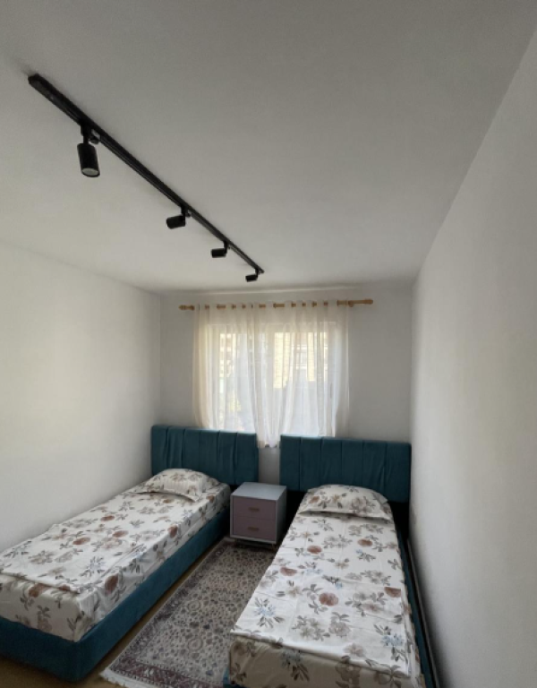 🏢 Appartamento 2+1 in Affitto – Piazza Skënderbej | vicino alla Galleria  ▫️