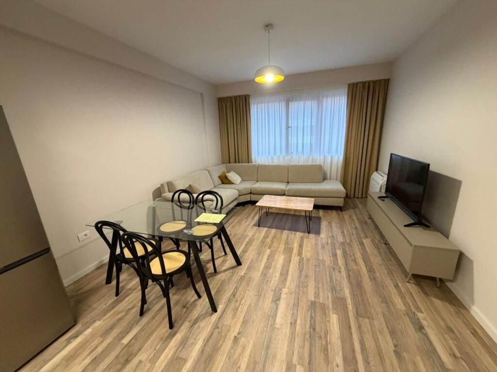 🏢 Appartamento 1+1 in affitto – 📍Astir, vicino a Villa L2💰 Prezzo: 50.000 lekë/mese