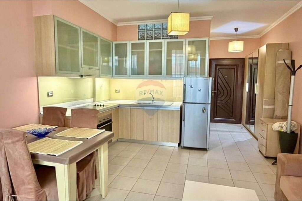 Apartment 1+1 + Parking for Rent, Dry Lake
