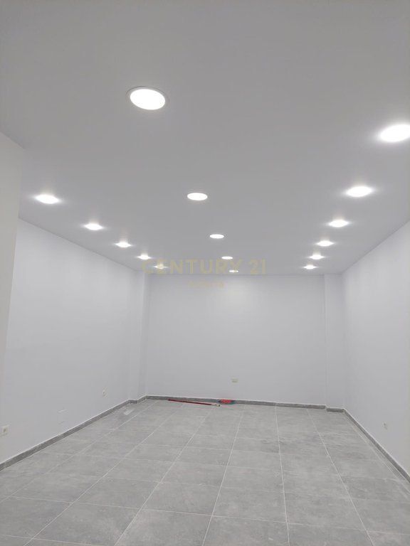 JEPET ME QIRA AMBIENT KOMERCIAL