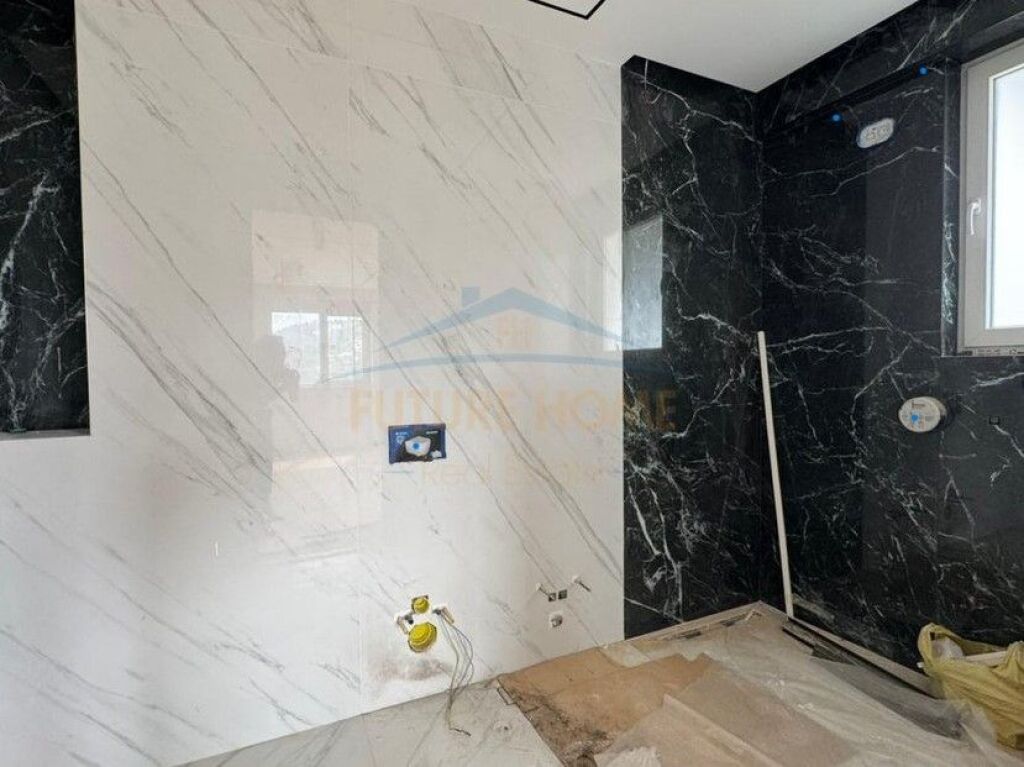 For sale, Penthouse 3+1+3 Parking Spaces, Green Terrace, Dry Lake