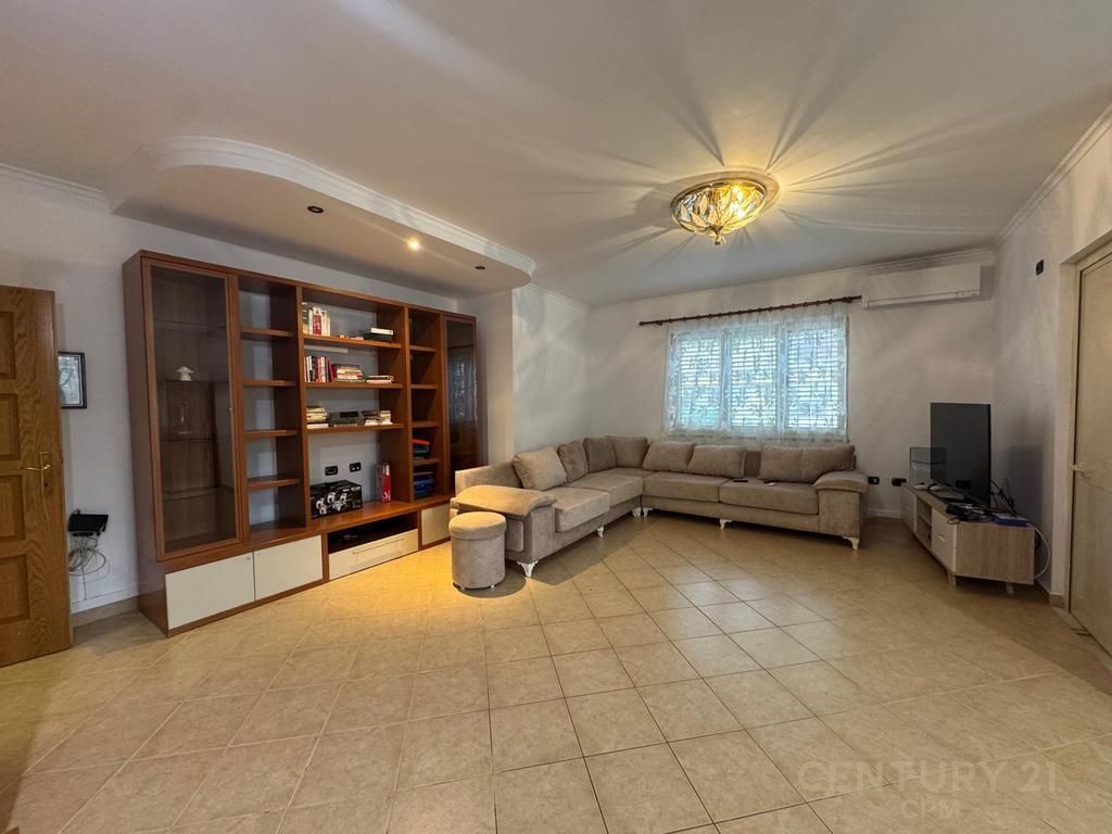 APARTMENT FOR RENT AT THE ARTIFICIAL LAKE