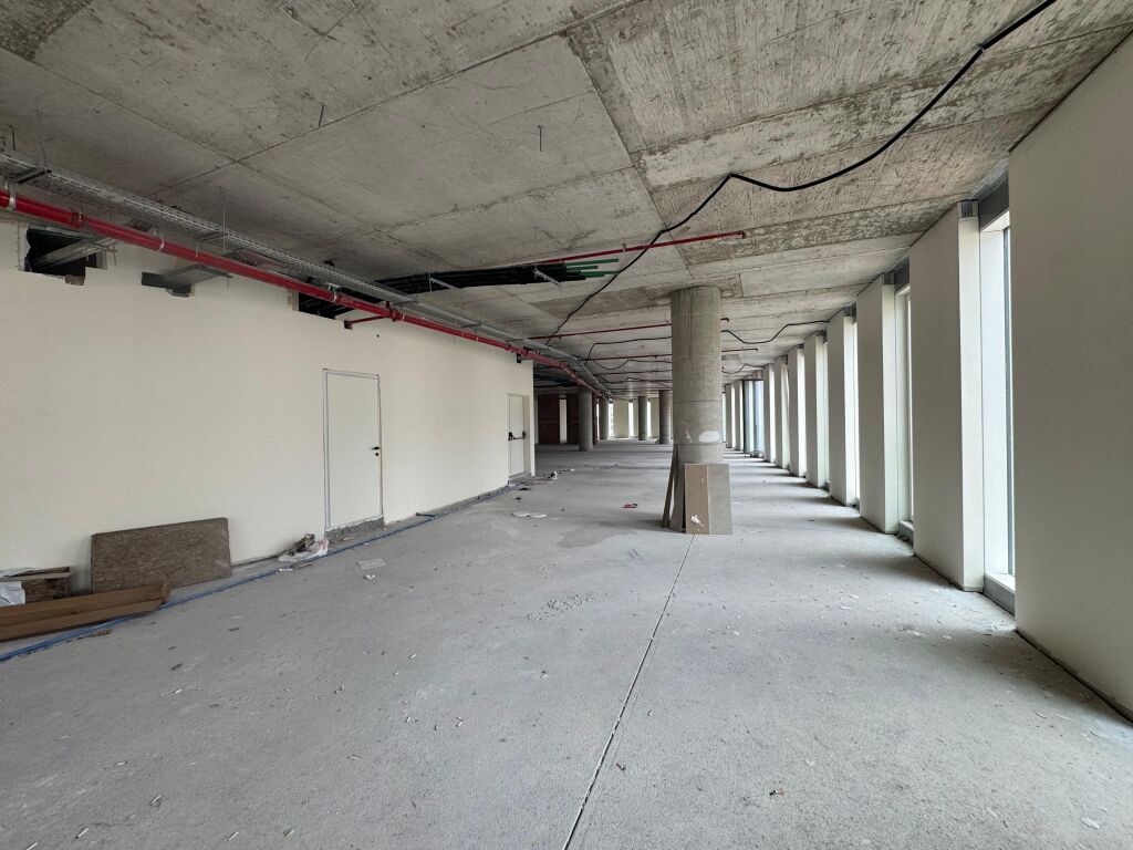 Rent space at MET Tirana Building!