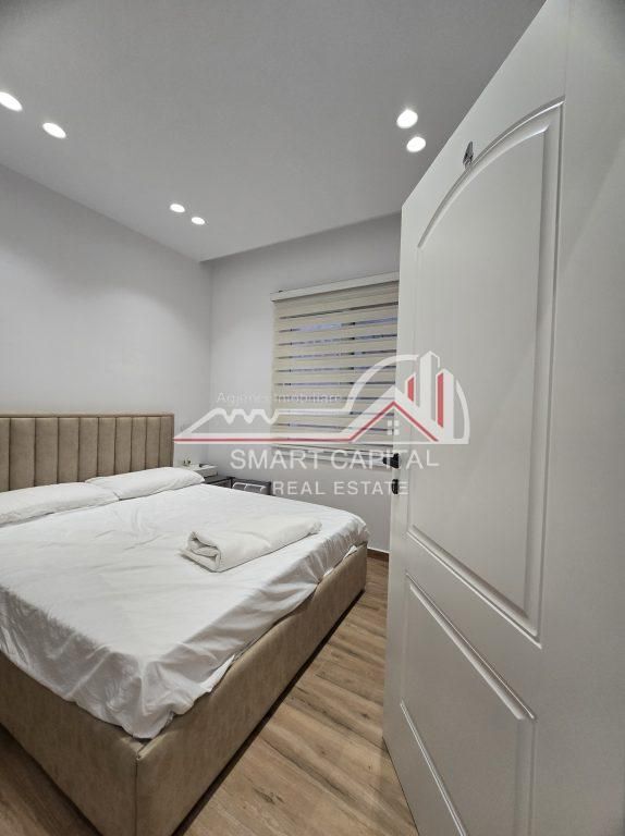 FOR SALE THE 2ND FLOOR OF A PRIVATE BUILDING IN VLORE!