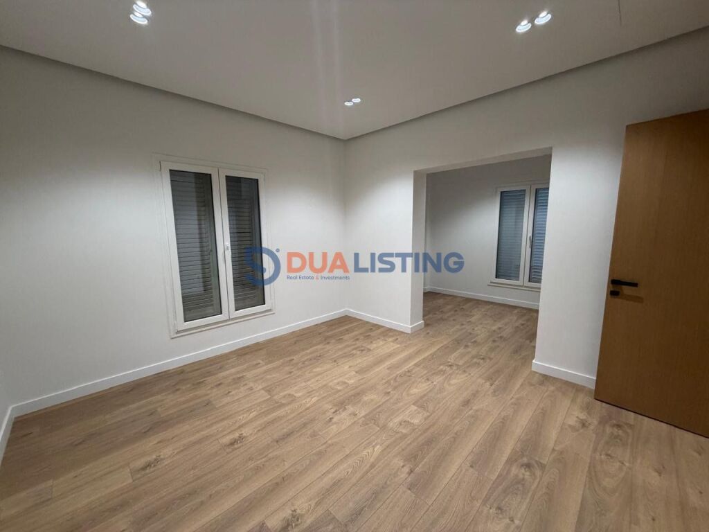 Edificio premium in affitto, Via Elbasan!