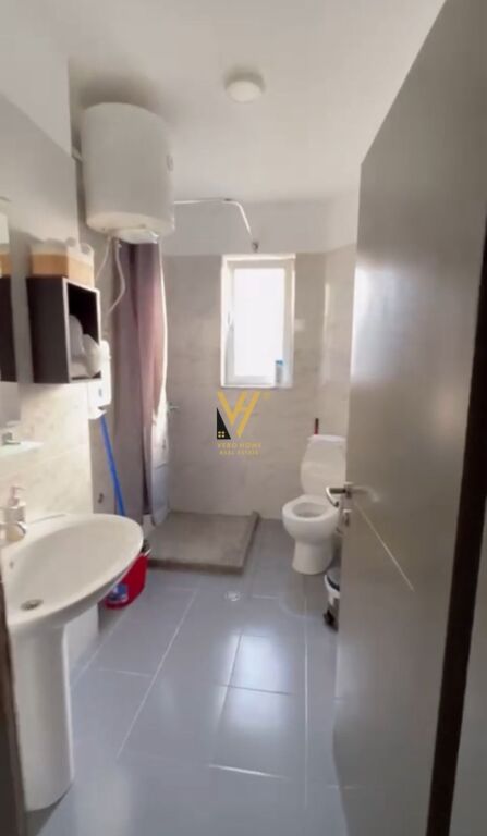 JEPET APARTAMENT 2+1 ME QIRA NE LAPRAKE 47.000 LEKE