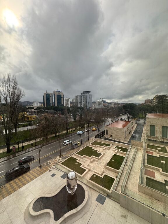 Rent space at MET Tirana Building!