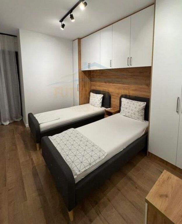 In vendita, Appartamento 2+1, Complesso "Arlis", Farmacia 10