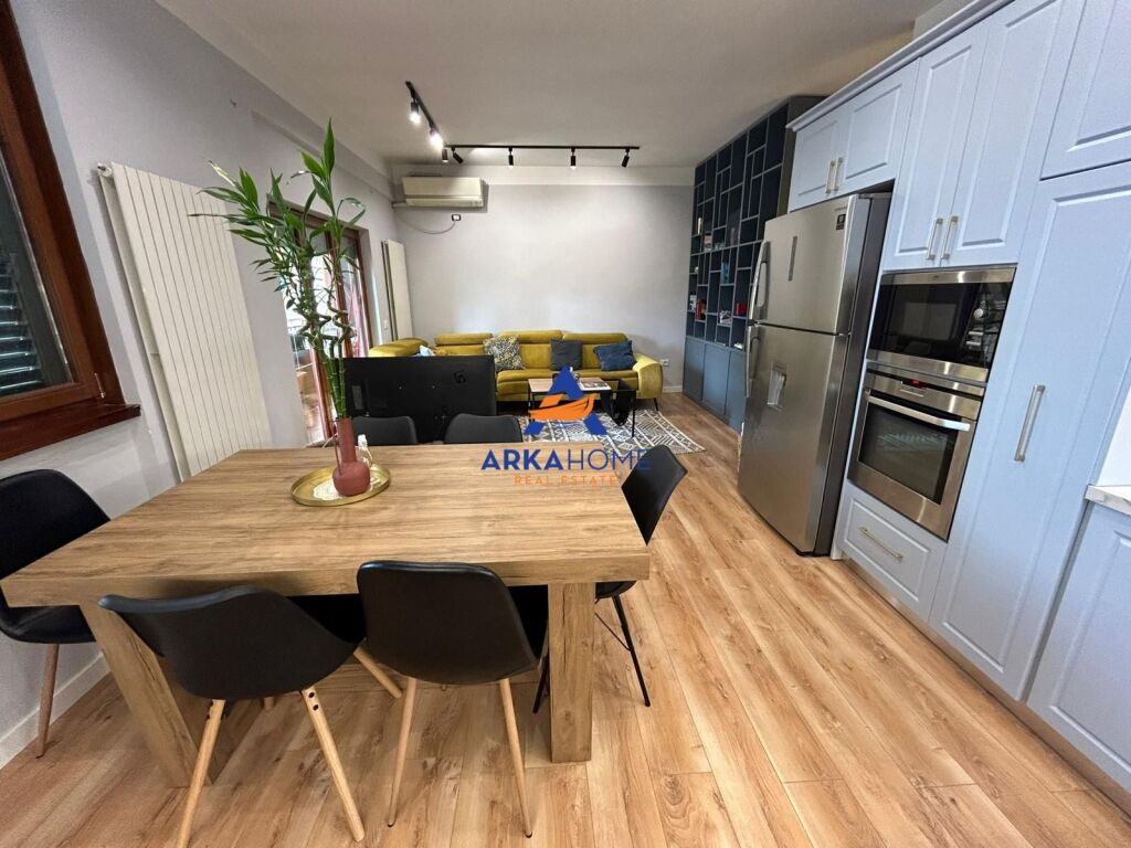 APPARTAMENTO IN AFFITTO 1+1+BALCONE "VIA TELEFERIKUT, FRESK" 450 EURO