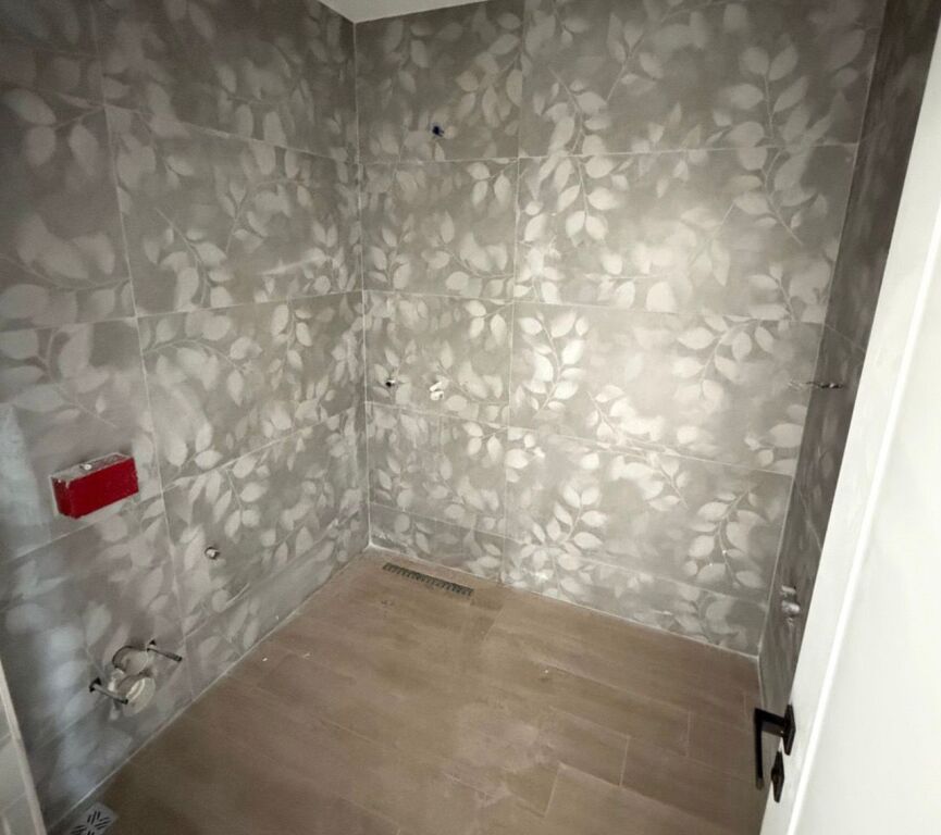 🏡 APARTAMENT 3+1 PËR SHITJE 📍 Rruga Jordan Misja – pranë Bulevardit të Ri