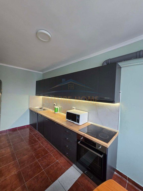 Rent, Apartment 3+1+2, Commune of Paris