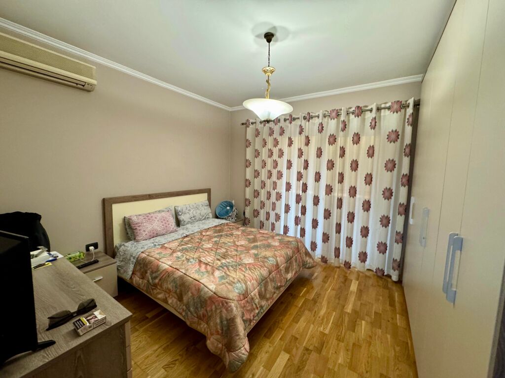 📣 QERA Apartament 1+1 📍 Pazari i Ri 🛣️ Rruga "Hoxha Tahsim" ✨