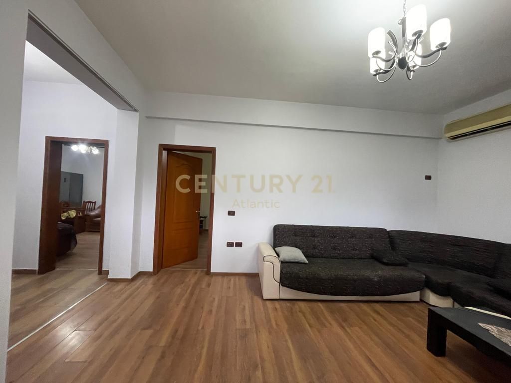 SHITET SHTEPI PRIVATE NE ISH KENETE DURRES,LAGJIA 17!