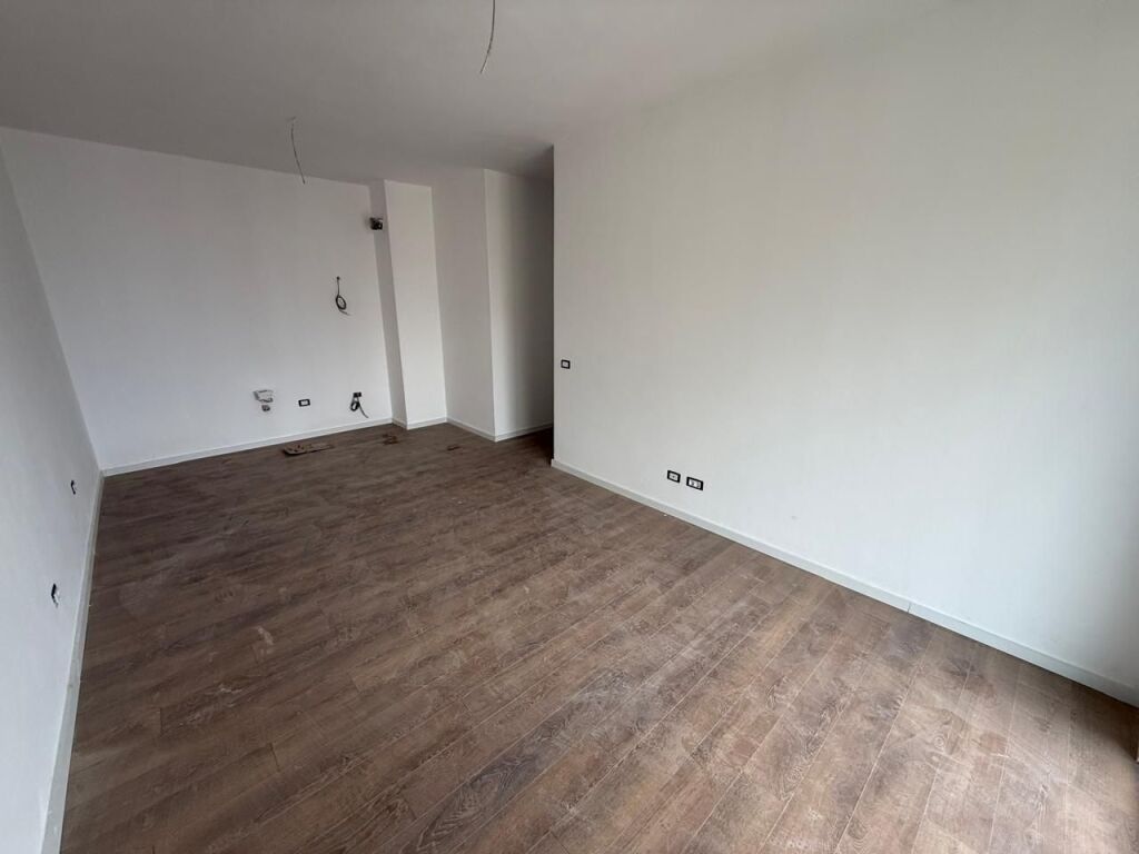 Office space for rent Golden Tower Residence Mine Peza
