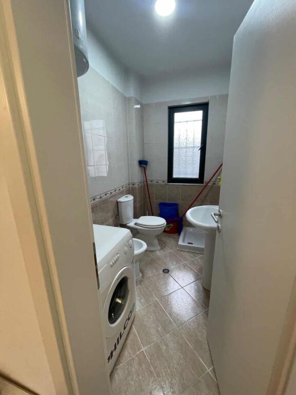 Apartament 2+1 me qira,prane Delijorgjit