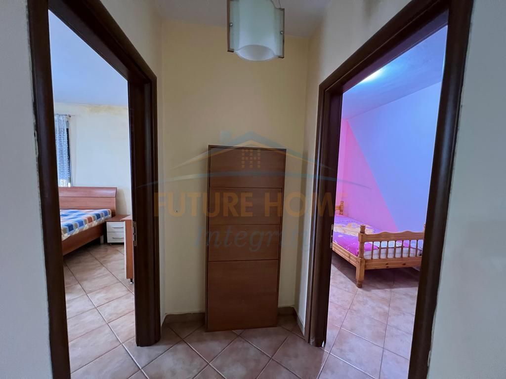 Qera, Apartament 2+1, Rruga e Kavajës, Tiranë.