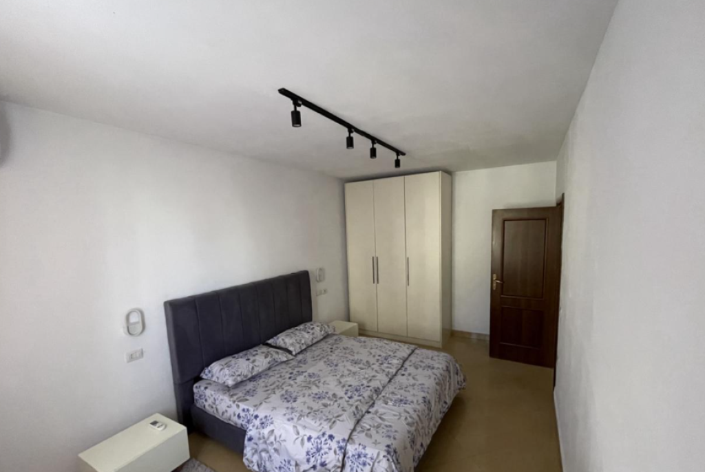 🏢 Appartamento 2+1 in Affitto – Piazza Skënderbej | vicino alla Galleria  ▫️