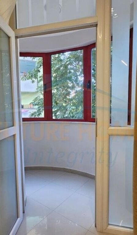 Qera, Apartament 1+1, Rruga Irfan Tomini, Tiranë. - Widok 5