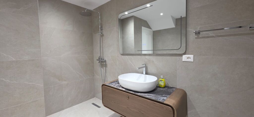 DUPLEX IN AFFITTO
