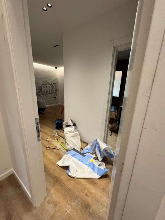 5 AIRBNB IN AFFITTO BLOCCO