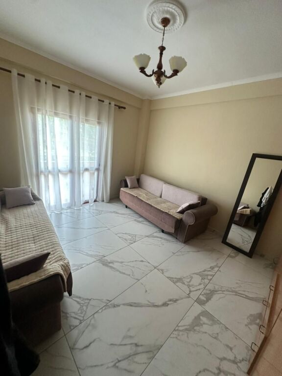 SHITET SHTEPI PRIVATE 4 KATE, PLAZH, DURRES. Plazh, Rruga Pavaresia, Durrës, Albania