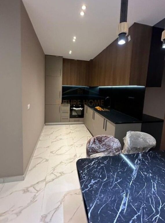 Qera, Apartament 1+1, Kompleksi Aura, Laprake.