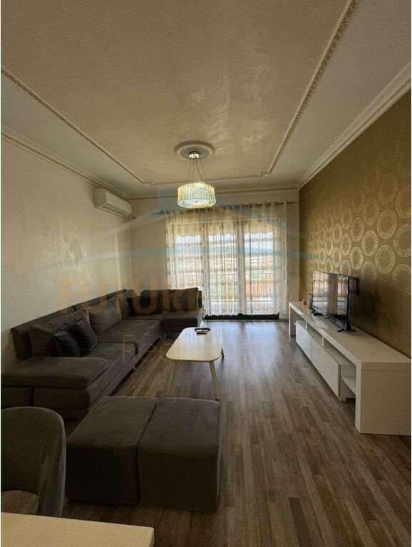 AFFITTO APPARTAMENTO 2+1+2+PARCHEGGIO PRESSO GREEN CITY