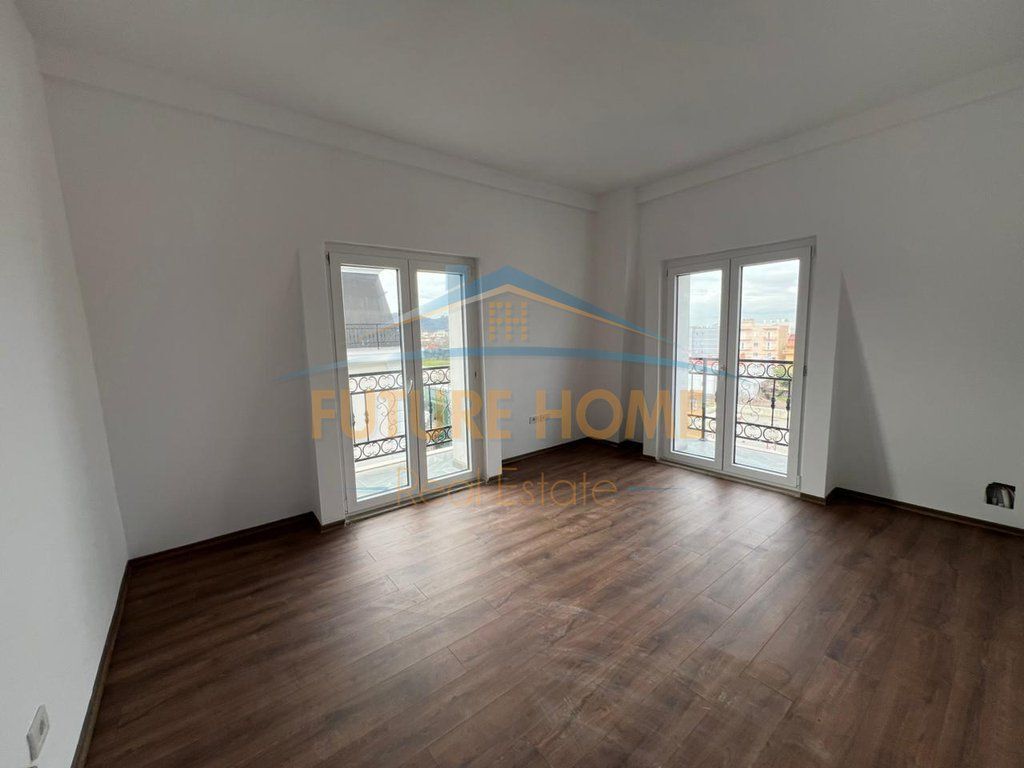 Apartment 2+1+2 for sale, Porta Tirana e Re, Sauk