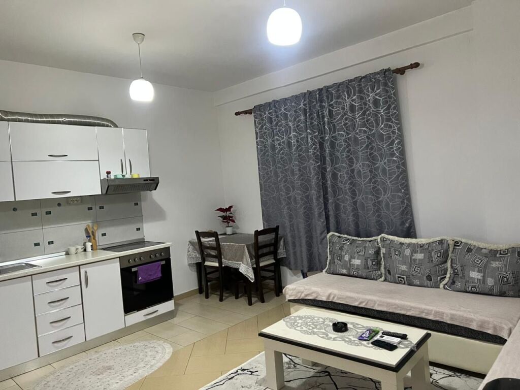 Apartament 1+1 me qera tek Bulevardi Migjeni ne Yzberisht