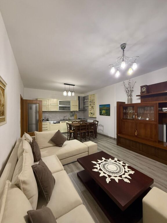 Apartament 2+1+2 me qera ne Don Bosko