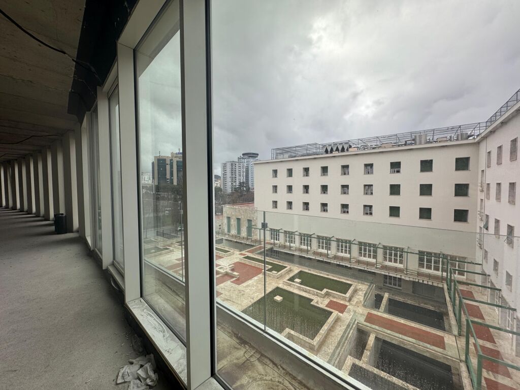 Rent space at MET Tirana Building!