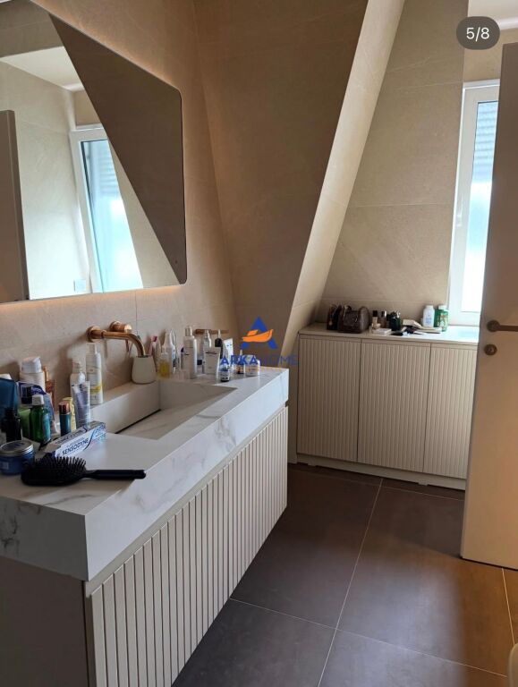 JEPET APARTAMENT ME QERA 2+2+2 BALLKONE+POST PARKIMI " JOY RESIDENCE" 2000 EURO