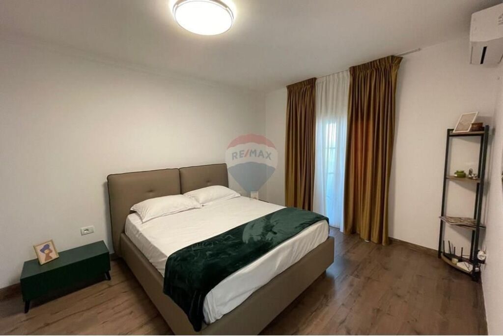 Apartment 1+1+Balcony For Rent at 21 Dhjetori
