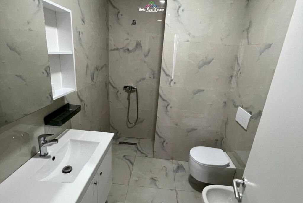 Apartament Me Qera 2+1+2 Tek Jordan Misja (ID B2201757) Tirane