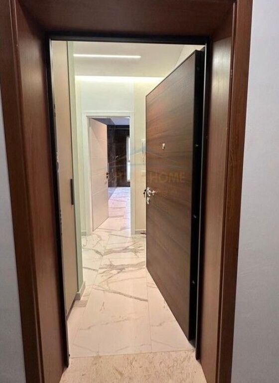 Qera, Apartament 1+1, Kompleksi Aura, Laprake...