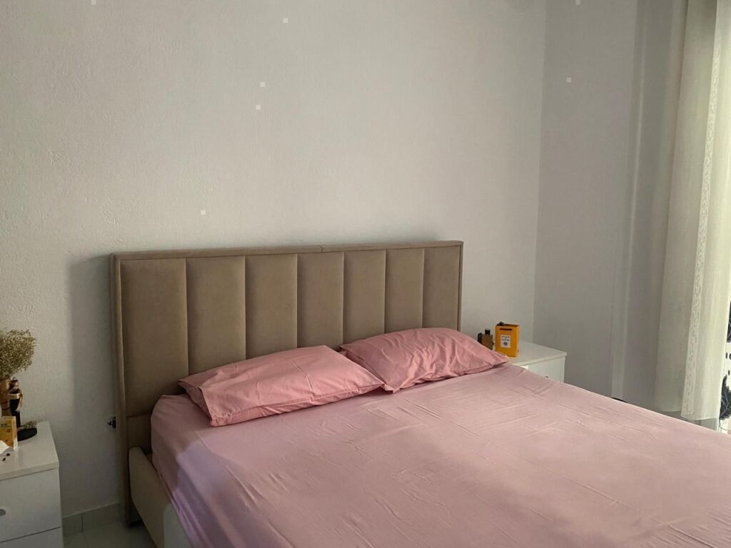 APARTAMENT 1+1 ME QERA TE RIZA CEROVA