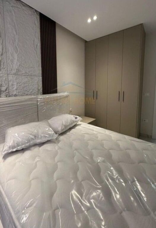 Qera, Apartament 1+1, Kompleksi Aura, Laprake.