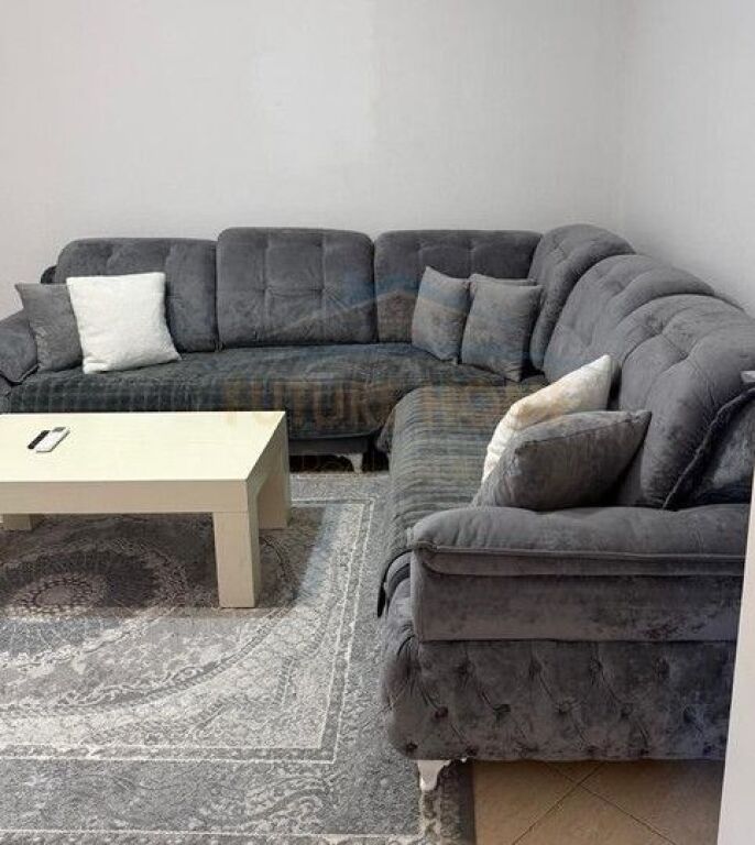 Rent, Apartment 1+1+parking space, 5 Maji Street, Tirana
