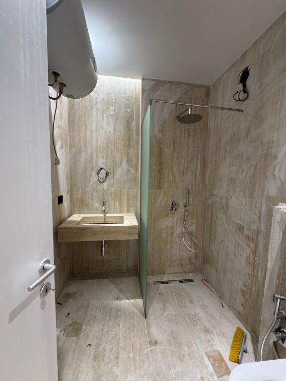 5 AIRBNB IN AFFITTO BLOCCO