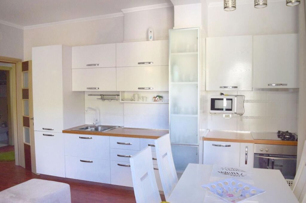 Apartment 1+1 for sale at Shkëmbi i Kavajës!