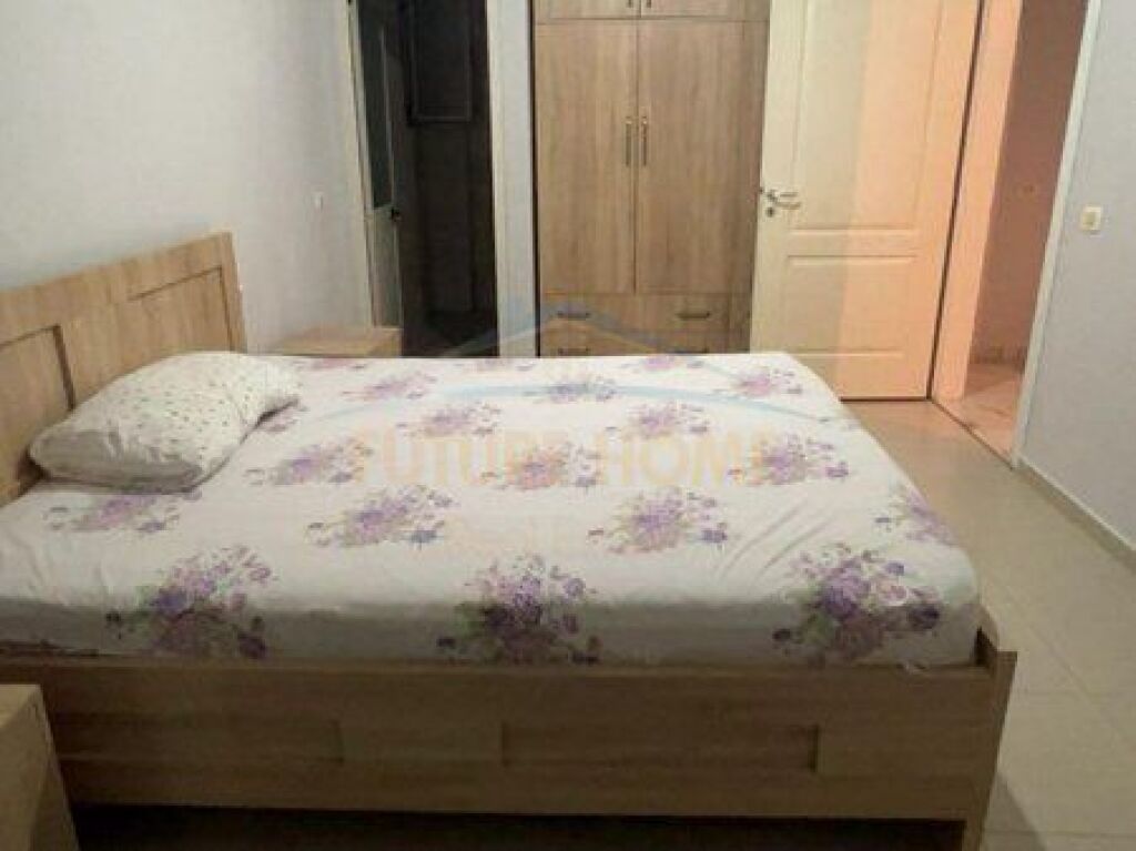 Qera, Apartament 3+1, Unaza e Re.