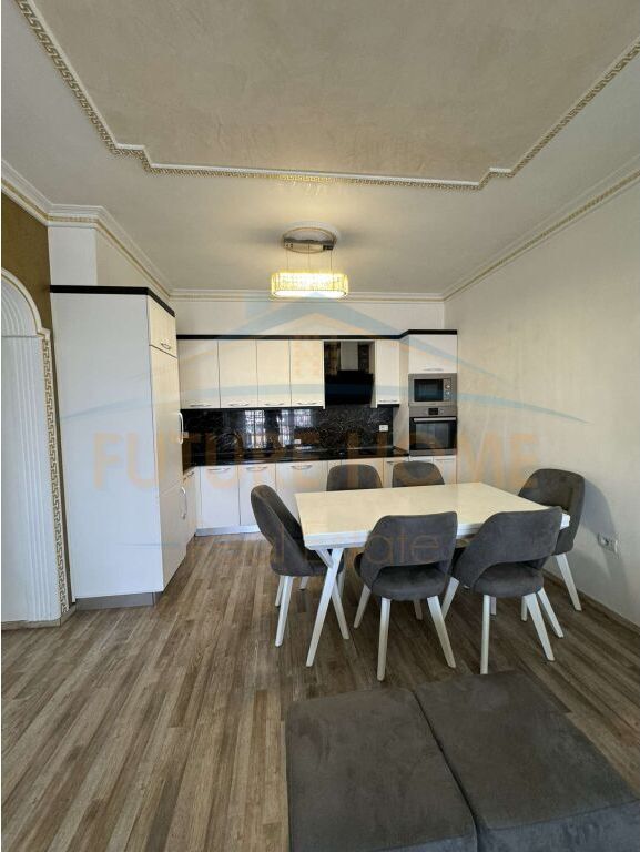 AFFITTO APPARTAMENTO 2+1+2+PARCHEGGIO PRESSO GREEN CITY
